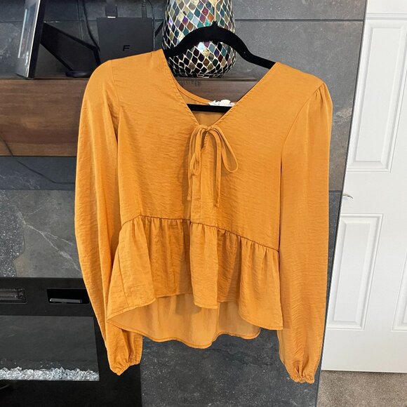 Pink Rose Tops - Long-sleeved yellow blouse.